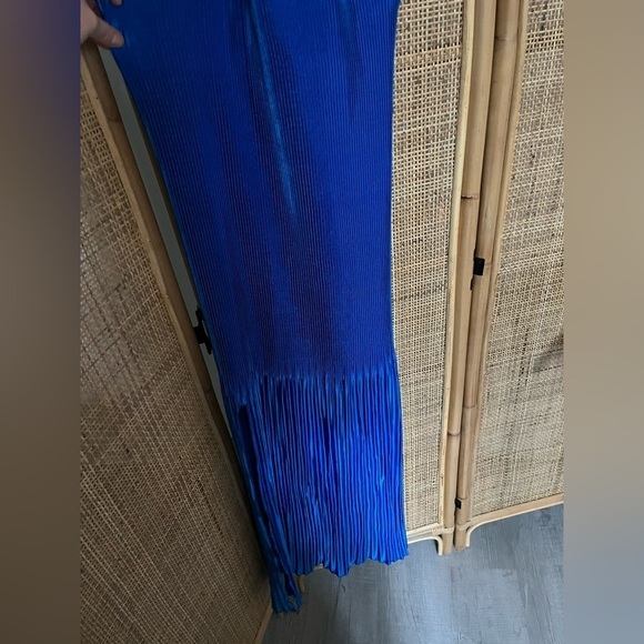 L'Idée Soiree Sleeveless Pleated Gown - Picture 8 of 11